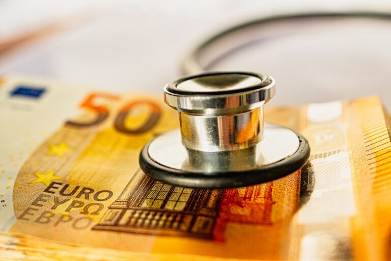 Navigating the Coverage Gap: Tips for Choosing the Right Insurance