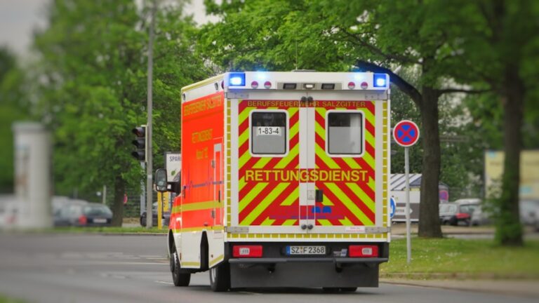 How Emergency Insurance Services Can Save You Time and Money