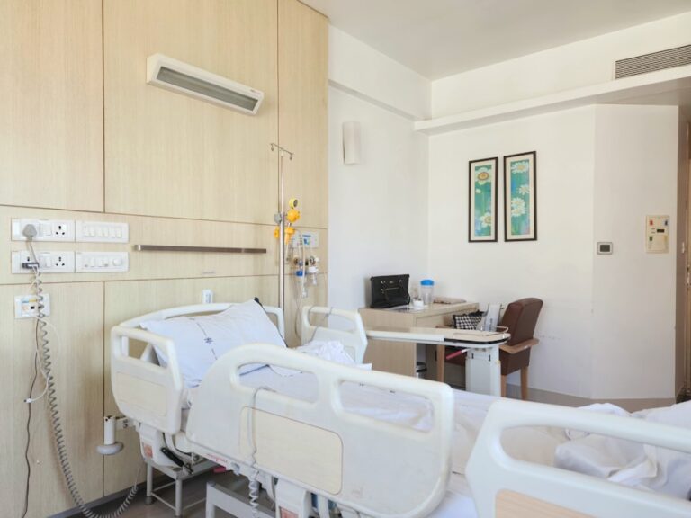 Understanding the Healthcare System: What to Expect When Your Sister is Hospitalized in the US