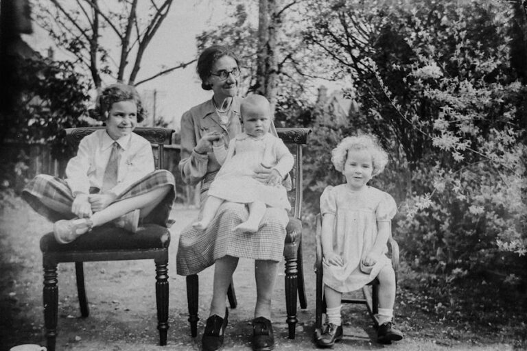 Navigating Sibling Inheritance: How to Ensure Fair Distribution of Assets After Your Parents\’ Death