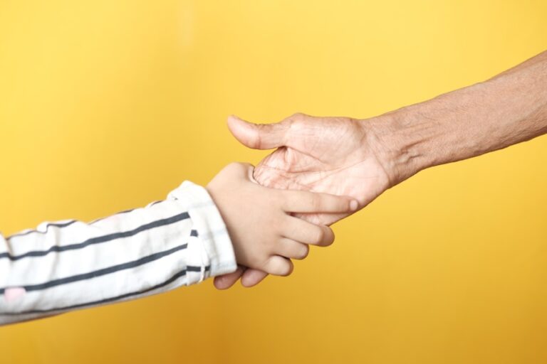 Sibling Partnerships: Navigating Business Insurance with Your Brother or Sister