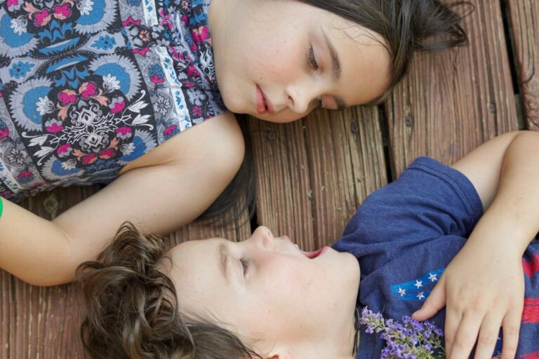 Brothers and Sisters: How to Ensure They’re Covered with the Right Insurance
