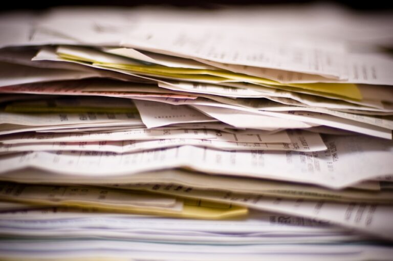 Decoding American Mutual Insurance: Understanding the Advantages and Disadvantages
